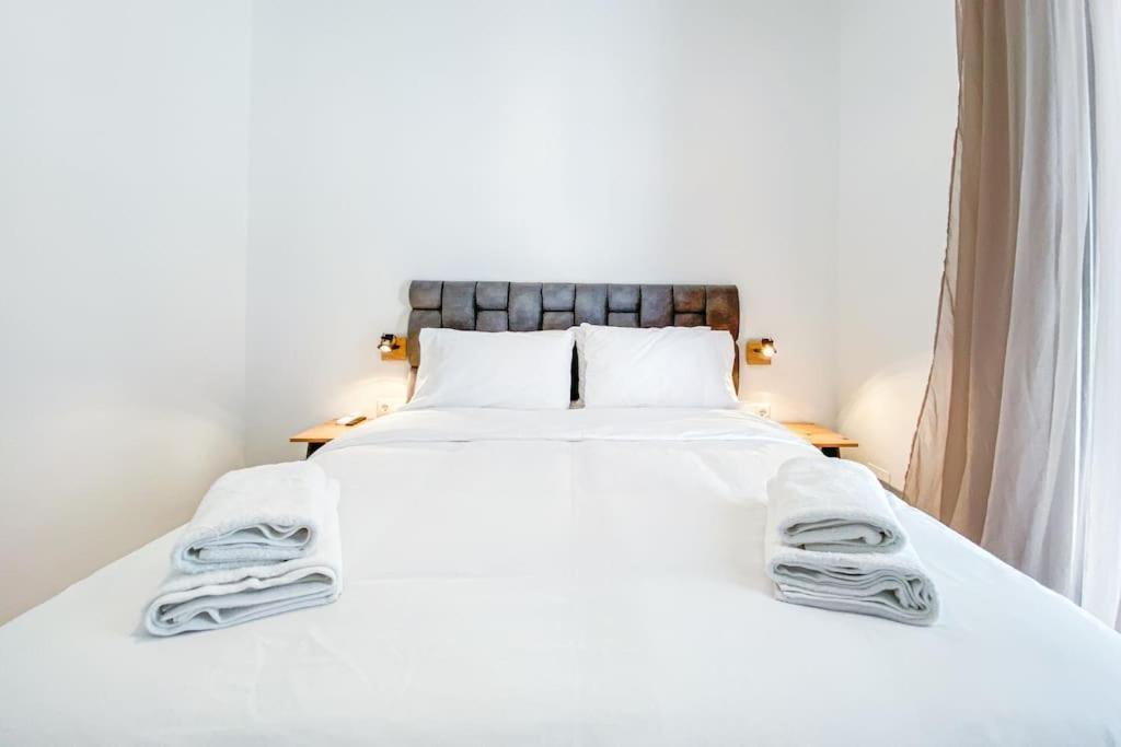 Syntagma Square, 60Sqm Platinum Suite Atenas Exterior foto